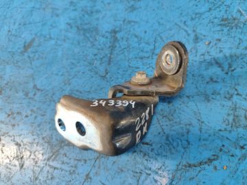 Dolny zawias drzwi przed. praw. FORD MUSTANG 15-