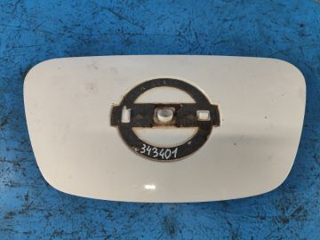 Wtyczka zderzaka przed. NISSAN LEAF 10-17