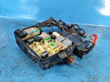 Skrzynka bezpieczników komora silnika FORD ESCAPE 12-19