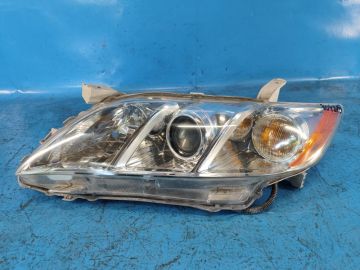 Reflektor Lampa przednia lew. TOYOTA CAMRY 40 06-11