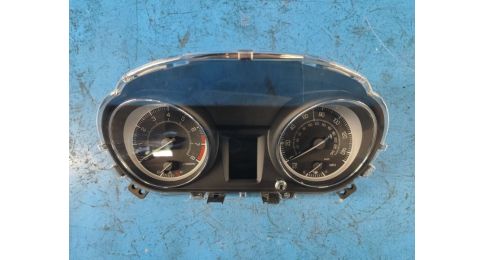 Tablica przyrządów SUZUKI KIZASHI 09-14