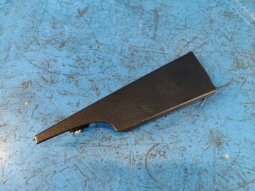 Osłona deski rozdzielczej praw. FORD MUSTANG 15-