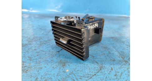 Deflektor powietrza praw. DODGE GRAND CARAVAN 08- Deflektor powietrza praw. DODGE GRAND CARAVAN 08-