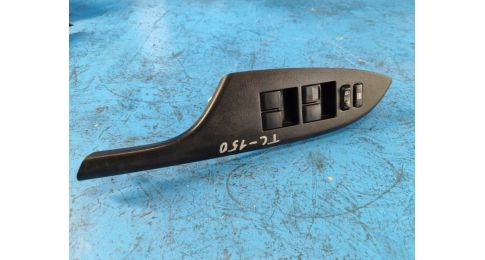 Moduł sterowania podnośnikami szyby TOYOTA COROLLA 150 06-13 Moduł sterowania podnośnikami szyby TOYOTA COROLLA 150 06-13