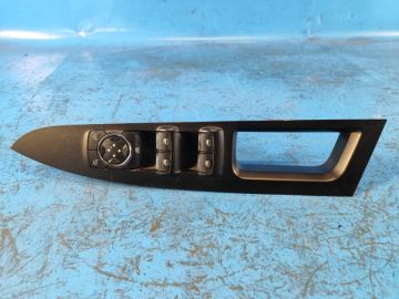 Moduł sterowania podnośnikami szyby FORD FUSION 14-