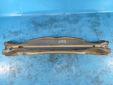 Wzmacniacz tylnego zderzaka VOLVO XC70 07-16