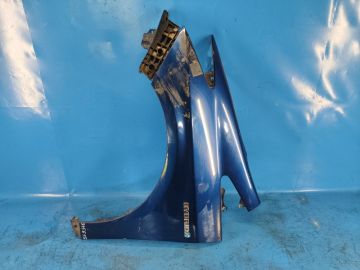 przedni błotnik lew. TOYOTA PRIUS - 30 09-17