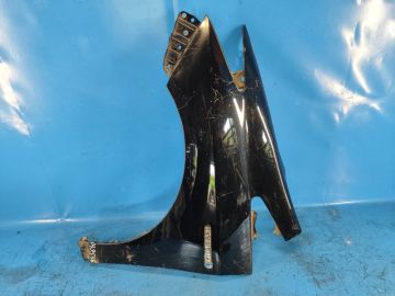 przedni błotnik lew. TOYOTA PRIUS - 30 09-17