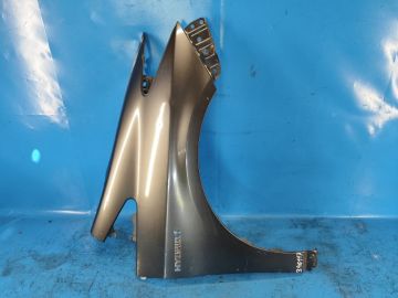 przedni błotnik praw. TOYOTA PRIUS - 30 09-17