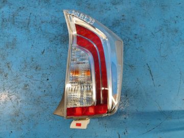 Lampa Tylna praw. TOYOTA PRIUS - 30 09-17