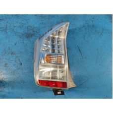 Zewnętrzna lampa lew. TOYOTA PRIUS - 30 09-17
