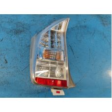 Zewnętrzna lampa lew. TOYOTA PRIUS - 30 09-17