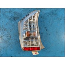 Zewnętrzna lampa lew. TOYOTA PRIUS - 30 09-17