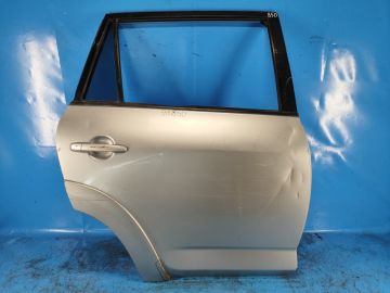 Drzwi tyl. praw. TOYOTA RAV4 05-12