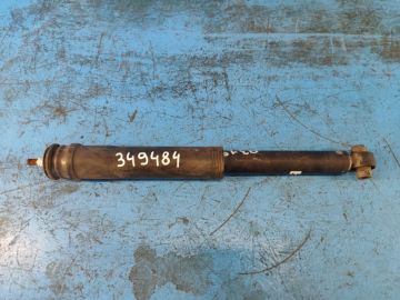 Amortyzator tyl. LEXUS CT200 11-17