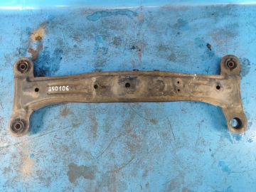 Belka tylnego zawieszenia LEXUS ES300 96-01