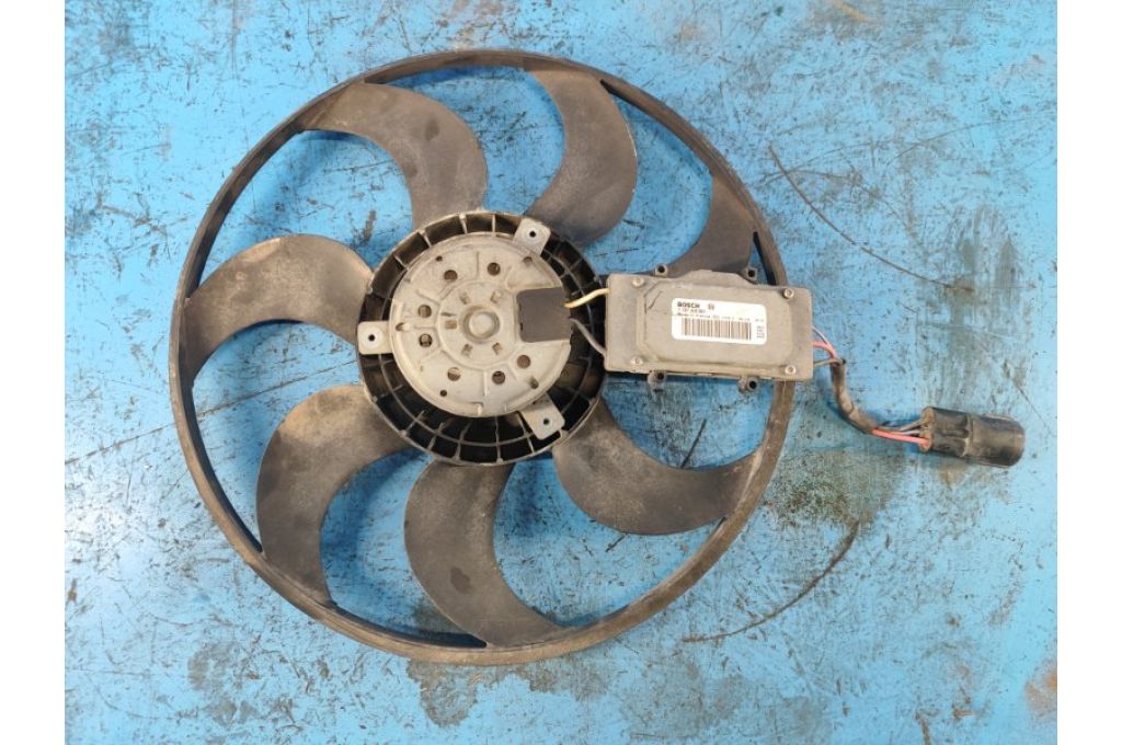 1137328081 | wentylator głównej chłodnicy VOLVO C70 05-13 (350170) - Zdjęcie 2