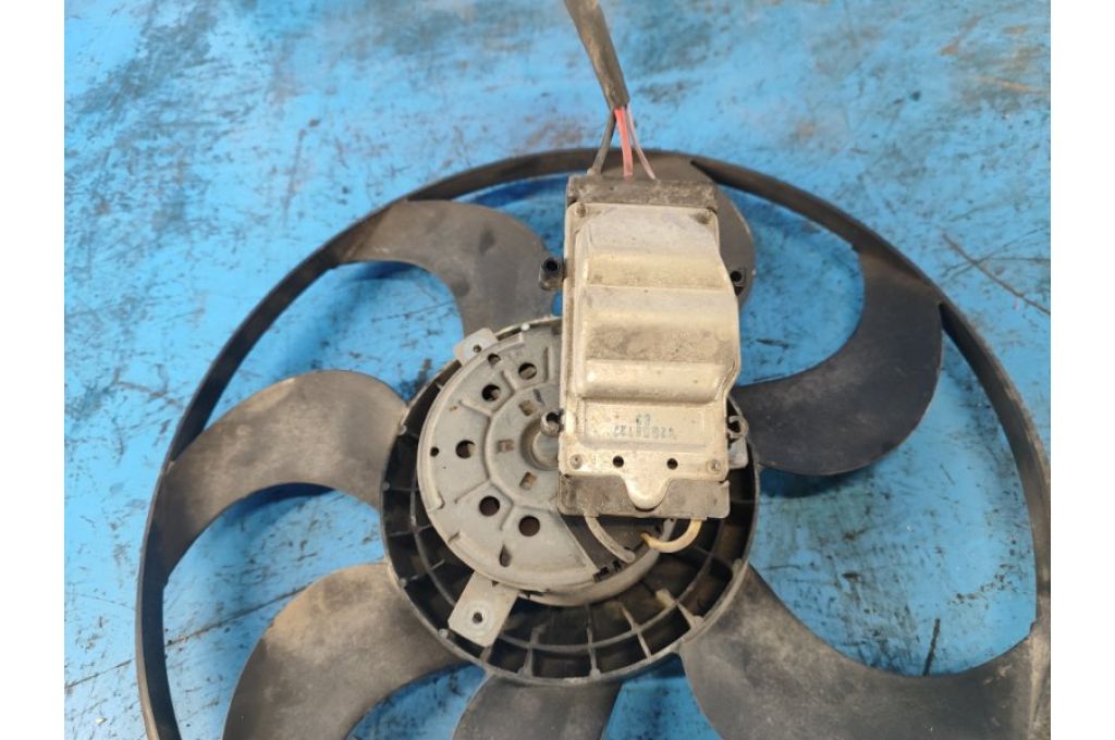 1137328081 | wentylator głównej chłodnicy VOLVO C70 05-13 (350170) - Zdjęcie 5