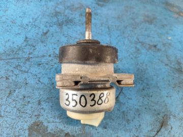 Dolna poduszka silnika praw. FORD MUSTANG 15-