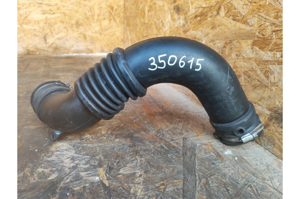 4891621AC | Przewód filtra powietrza JEEP PATRIOT 10-17 (350615) 4891621AC | Przewód filtra powietrza JEEP PATRIOT 10-17 (350615)
