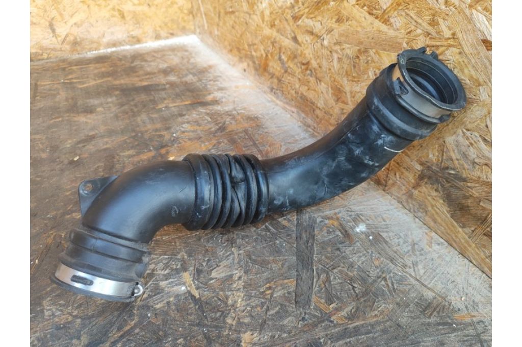 4891621AC | Przewód filtra powietrza JEEP PATRIOT 10-17 (350615) 4891621AC | Przewód filtra powietrza JEEP PATRIOT 10-17 (350615)
