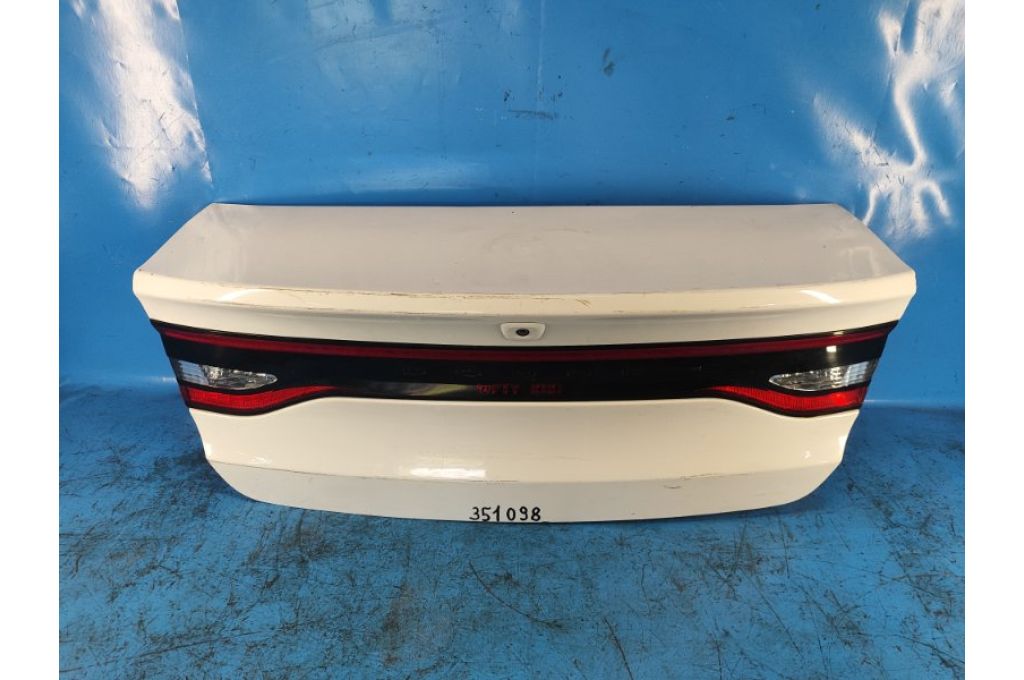 68141696AB | KLAPA TYLNA DODGE DART 12-16 (351098)