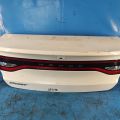 68141696AB | KLAPA TYLNA DODGE DART 12-16 (351116)