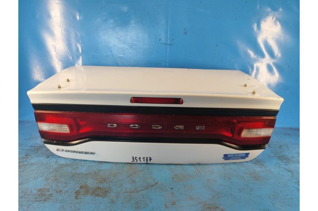 68089362AA | pokrywa bagażnika DODGE CHARGER 11-15 (351137) 68089362AA | pokrywa bagażnika DODGE CHARGER 11-15 (351137)