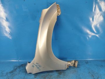 przedni błotnik praw. SUZUKI GRAND VITARA 05-15