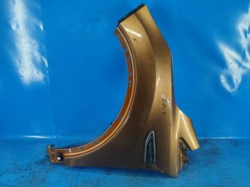 przedni błotnik lew. FORD ESCAPE 12-19