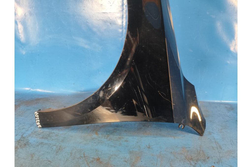 561 821 021 A | przedni błotnik lew. VOLKSWAGEN PASSAT B8 14- (352207) - Zdjęcie 2