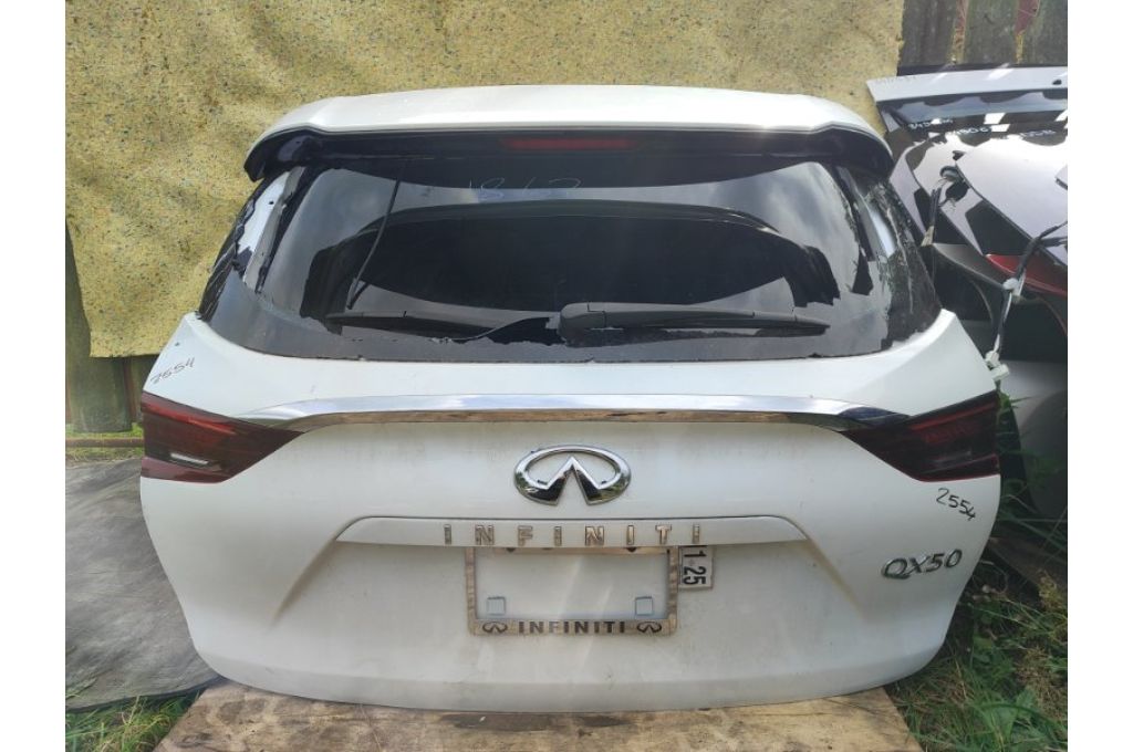 KMA005NAMA | KLAPA TYLNA INFINITI QX50 18- (352664)