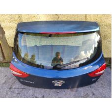 pokrywa bagażnika HYUNDAI ELANTRA GD 12-17