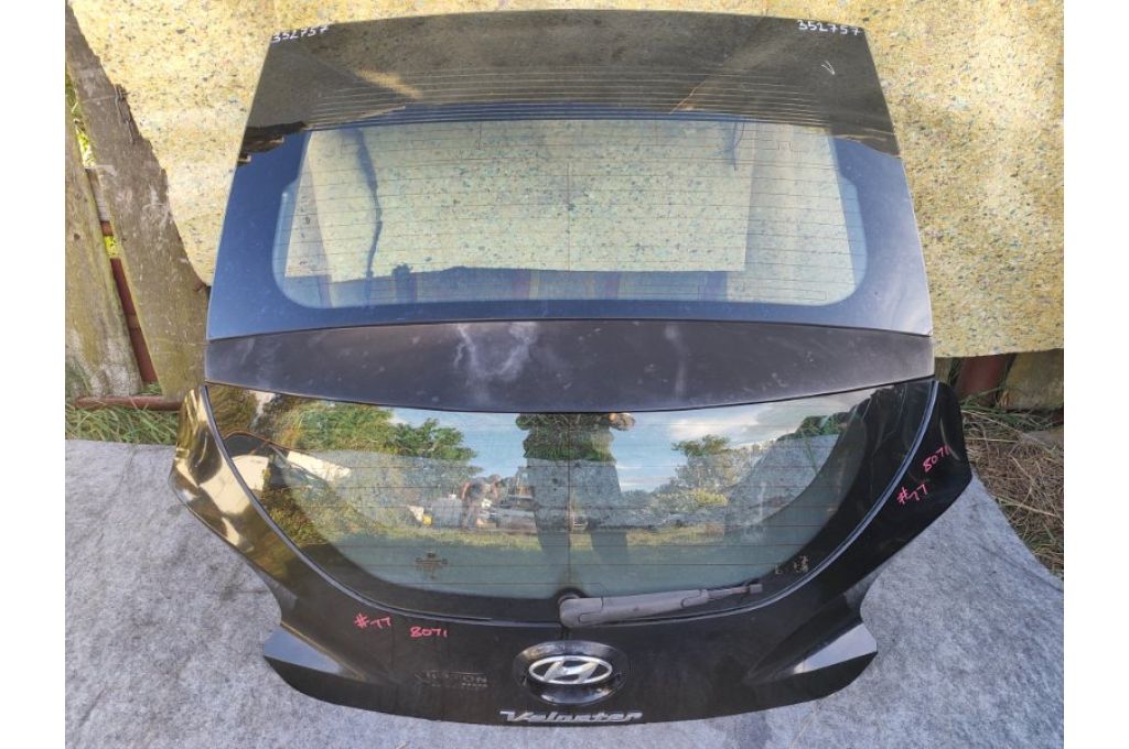 73700-2V013 | pokrywa bagażnika HYUNDAI VELOSTER 11-18 (352757) 73700-2V013 | pokrywa bagażnika HYUNDAI VELOSTER 11-18 (352757)