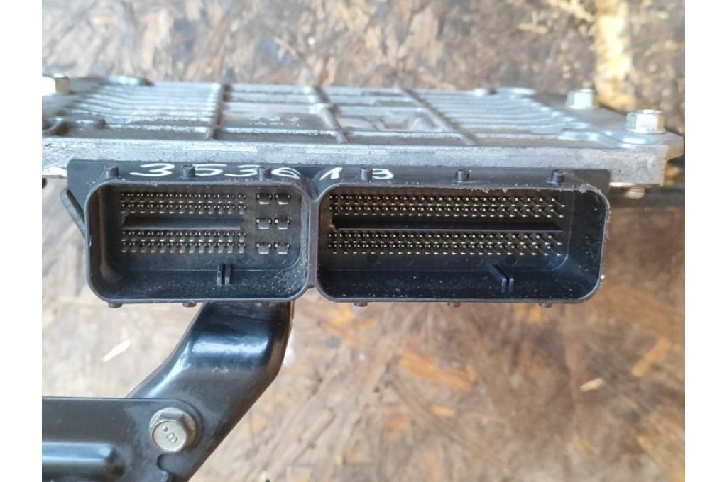 22611AP840 | Moduł sterowania silnikiem SUBARU OUTBACK 09-14 BR (353619) - Zdjęcie 3