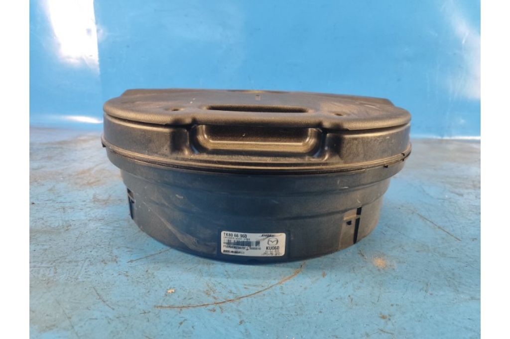 TK8066960 | Subwoofer MAZDA CX-9 16- (353703) TK8066960 | Subwoofer MAZDA CX-9 16- (353703)