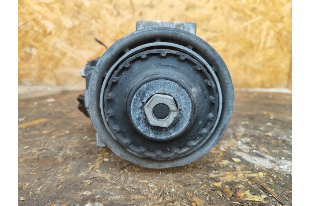 88310-0R014 | Kompresor klimatyzacji TOYOTA CAMRY 55 14-17 (354164) - Zdjęcie 5