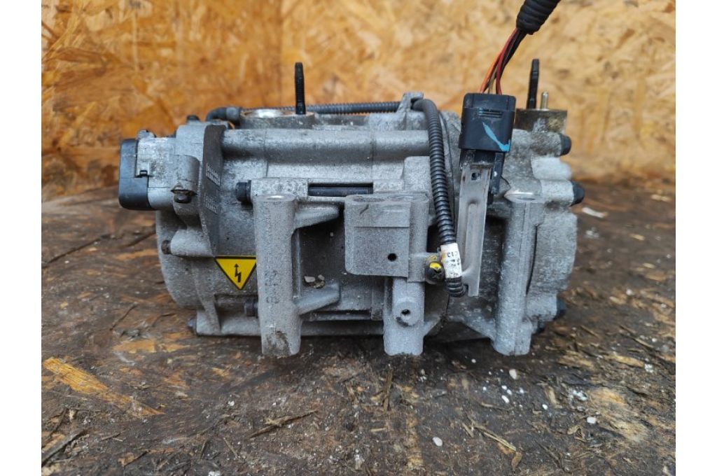 97701-4R000 | Kompresor klimatyzacji HYUNDAI SONATA YF 10-14 (354187) - Zdjęcie 7