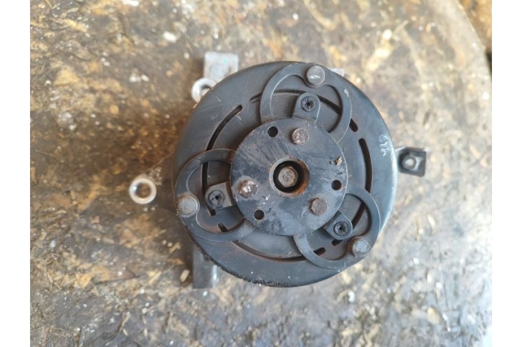 73111FJ040 | Kompresor klimatyzacji SUBARU FORESTER 12-19 (354210) 73111FJ040 | Kompresor klimatyzacji SUBARU FORESTER 12-19 (354210)