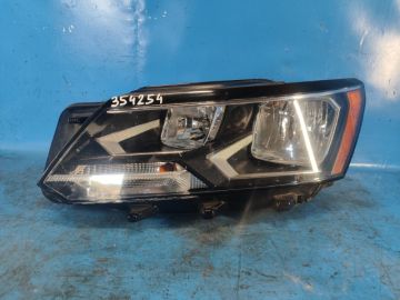 Reflektor Lampa przednia lew. VOLKSWAGEN PASSAT B8 14-
