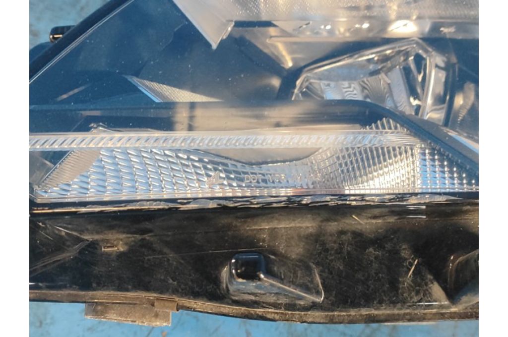 561941005E | Reflektor Lampa przednia lew. VOLKSWAGEN PASSAT B8 14- (354254) - Zdjęcie 6