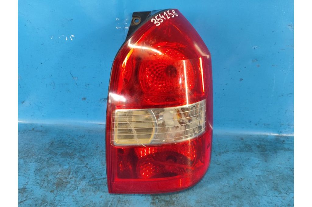 92402-2E050 | Zewnętrzna lampa praw. HYUNDAI TUCSON 04-10 (354256) 92402-2E050 | Zewnętrzna lampa praw. HYUNDAI TUCSON 04-10 (354256)