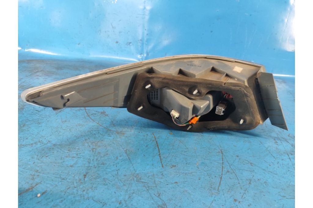 92402-4R050 | Lampa Tylna praw. HYUNDAI SONATA YF 10-14 (354338) - Zdjęcie 7