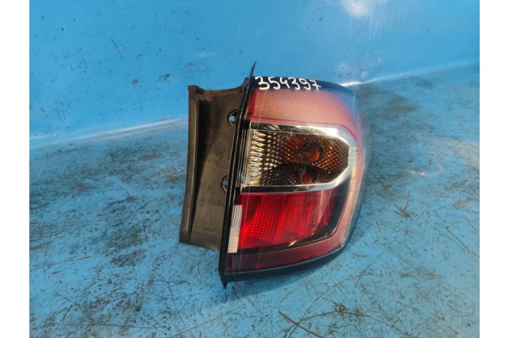 GJ5Z-13404-G | Zewnętrzna lampa praw. FORD ESCAPE 12-19 (354397) GJ5Z-13404-G | Zewnętrzna lampa praw. FORD ESCAPE 12-19 (354397)