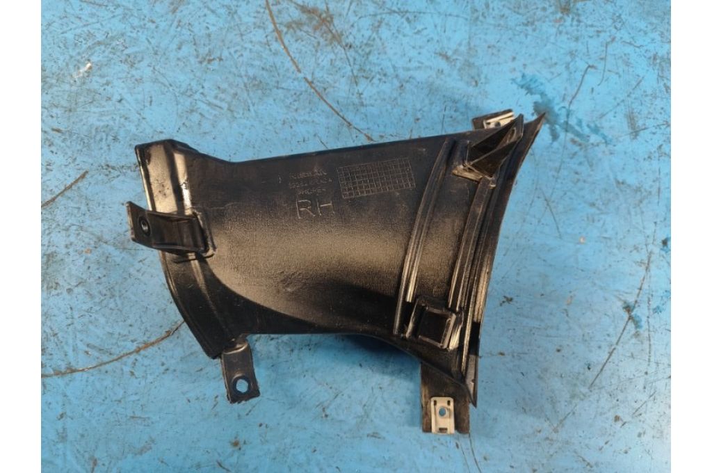 622526RA0A | Wlot powietrza przed. praw. NISSAN X-TRAIL/ROGUE T33 20- (354439) 622526RA0A | Wlot powietrza przed. praw. NISSAN X-TRAIL/ROGUE T33 20- (354439)
