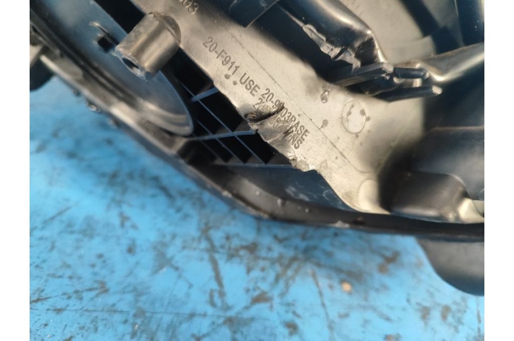 84001FJ081 | Reflektor Lampa przednia praw. SUBARU CROSSTREK 12-17 (354716) - Zdjęcie 8