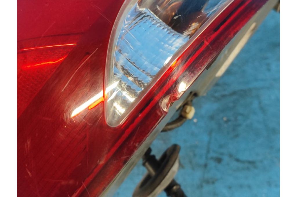 92401-F3000 | Lampa Tylna lew. HYUNDAI ELANTRA AD 16- (354731) - Zdjęcie 3