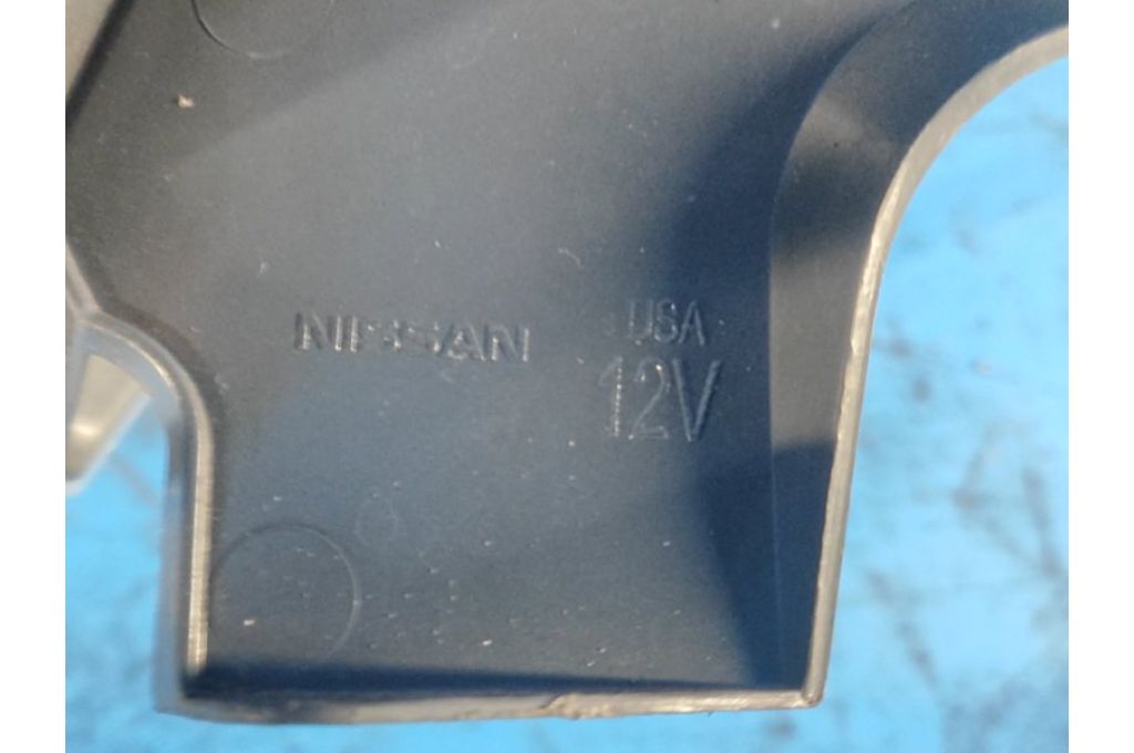 26550-4BA0A | Zewnętrzna lampa praw. NISSAN X-TRAIL/ROGUE T32 13-20 (354732) 26550-4BA0A | Zewnętrzna lampa praw. NISSAN X-TRAIL/ROGUE T32 13-20 (354732)