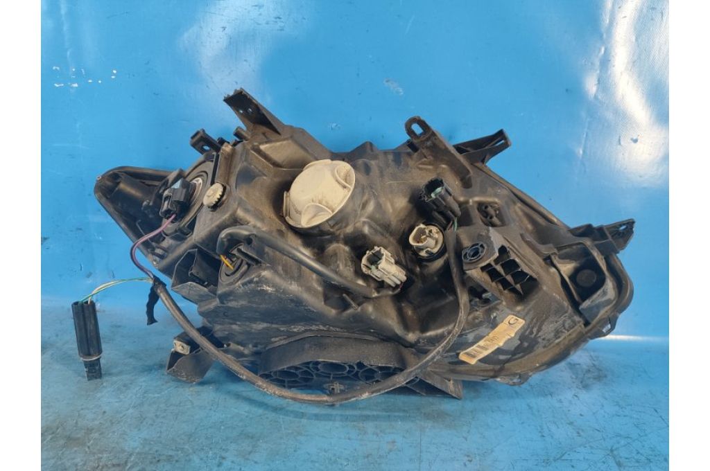 26060-4BA0A | Reflektor lew. NISSAN X-TRAIL/ROGUE T32 13-20 (354739) 26060-4BA0A | Reflektor lew. NISSAN X-TRAIL/ROGUE T32 13-20 (354739)