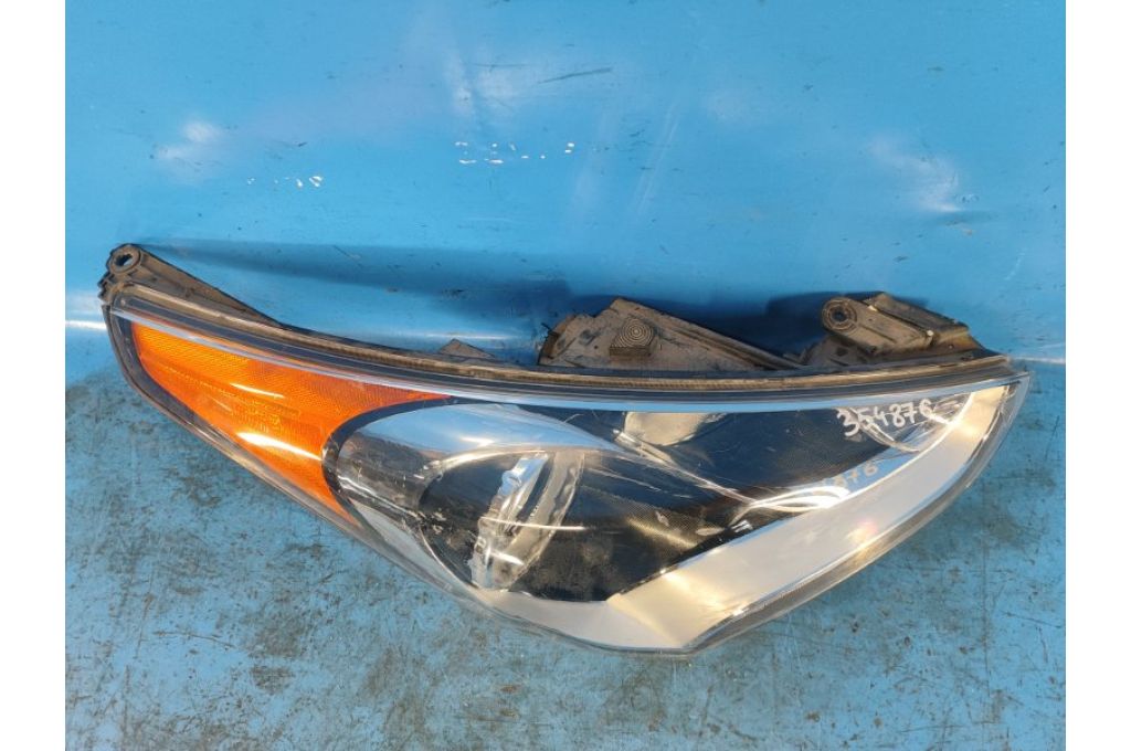 92102-2V000 | Reflektor praw. HYUNDAI VELOSTER 11-18 (354876) 92102-2V000 | Reflektor praw. HYUNDAI VELOSTER 11-18 (354876)
